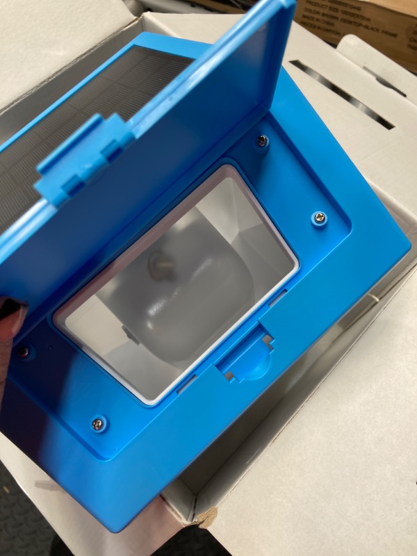 Photo 1 of Smart Bird Feeder with Camera Solar Powered - 4K High Resolution AI Camera for Beautiful Close-up Shots and a Unique Bird Watching Experience, Ideal Gift for Bird Lovers