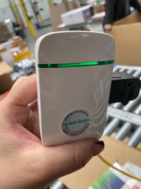Photo 1 of Power Saver Pro - Electric Power Saver Device - Electricity Energy Saving Box - Intelligent Household Power Saving Device Balance Current Source Stabilizes The Voltage Supply for Home Office Factory 6 PCS