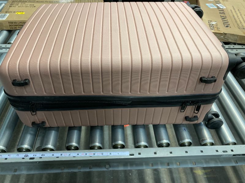 Photo 5 of it luggage Attuned 28" Hardside Checked 8 Wheel Expandable Spinner, Pale Mauve 28" Pale Mauve