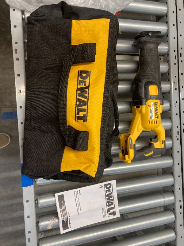 Photo 3 of DEWALT FLEXVOLT 60V MAX* Reciprocating Saw, Cordless Kit (DCS389X1)