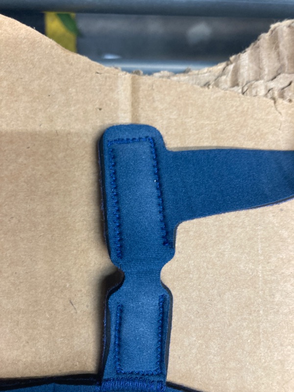 Photo 4 of ***Discoloration on straps***POUYOSU Toe Straightener, Hammer Toe Corrector for Women and Men, Toe Splint for Broken toe, Claw Toe, Bent Toe, Crooked Toe, Curled toe, Mallet Toe, Toe Brace for Second Toe to Pinky Toe Support