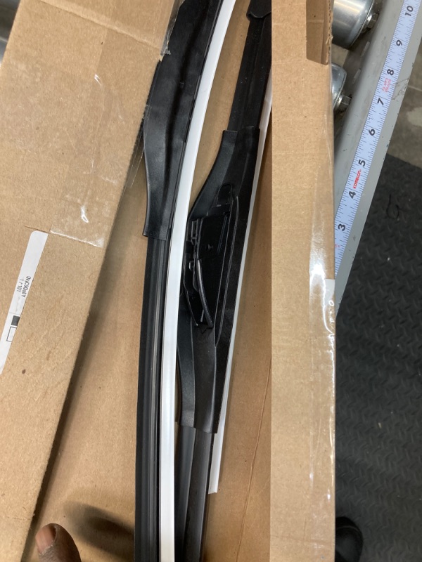 Photo 1 of TRICO Diamond 26 Inch & 16 inch pack of 2 High Performance Automotive Replacement Windshield Wiper Blades For My Car (25-2616), Easy DIY Install & Superior Road Visibility 26" + 16" Pair Pack