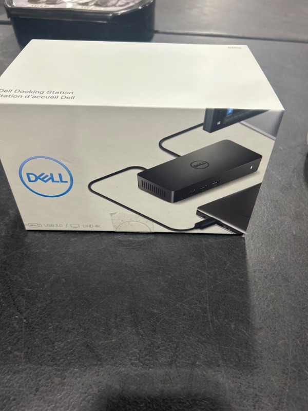 Photo 4 of Dell USB 3.0 Ultra HD/4K Triple Display Docking Station (D3100), Black