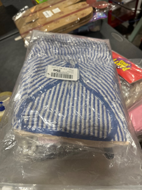 Photo 1 of 8 Pcs Old Lady Costume Set Women's Fat Suits Short Sleeve Robe Old Lady Wig Foldable Crutch Granny Glasses Wig Cap Chains Novel Style 3X-Large