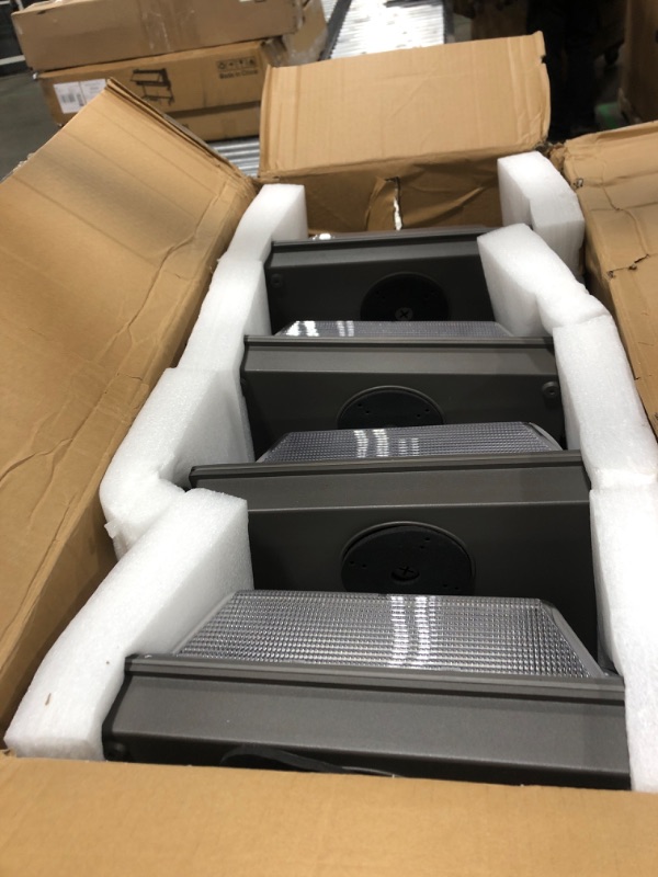 Photo 1 of 8 Pack 130W LED Wall Pack Light with Dusk to Dawn Photocell, 19500LM 5000K Daylight IP65 Waterproof Wall Pack Lights Outdoor LED [Eqv. 800W HPS/HID] for Parking Lot, Warehouse, Yard AC120-277V 130W-8PACK
