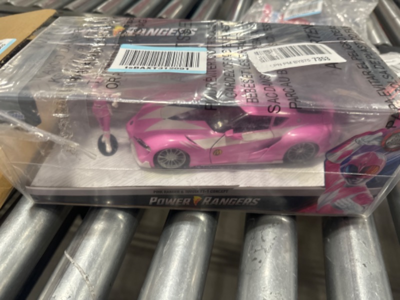 Photo 2 of Jada Toys Mighty Morphin Power Rangers 1:24 Toyota FT-1 Concept Die-cast Car w/ 2.75" Pink Ranger Figure, Toys for Kids and Adults
