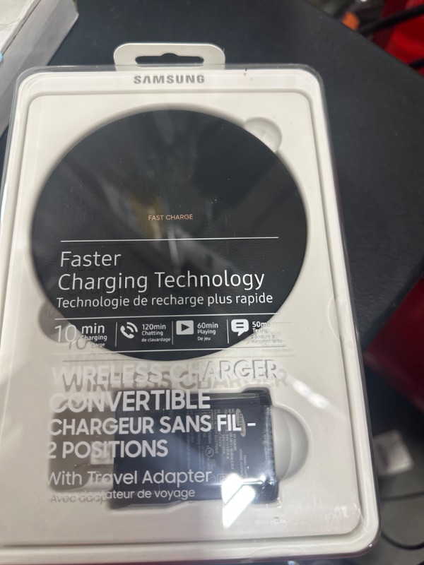 Photo 1 of Samsung Qi Certified Fast Charge Wireless Charging Convertible Stand/Pad - US Version - Black - EP-PG950TBEGUS
