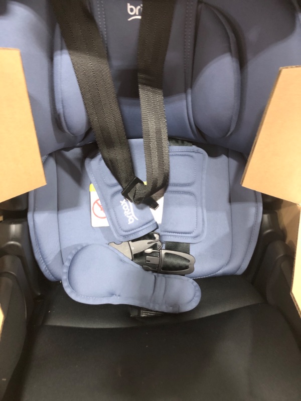 Photo 3 of Britax Poplar S 2-in-1 Design with ClickTight Technology Convertible Car Seat