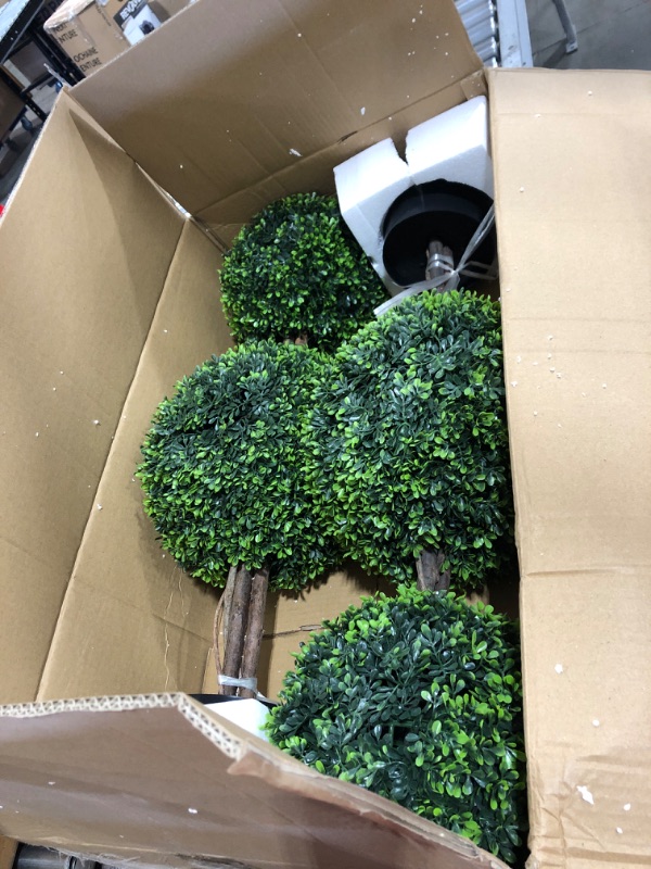 Photo 2 of Lifelike Indoor&Outdoor use 3Ft Boxwood Double Ball Topiary Trees Faux Topiary Tree for Porch,Home,Garden Decor(Set of 2) 3' BOXWOOD