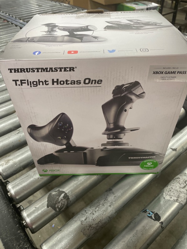 Photo 2 of Thrustmaster T-Flight Hotas One (XBOX Series X/S & XOne and Windows)