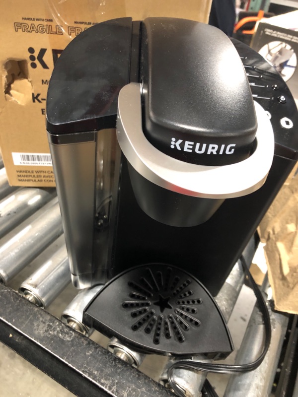 Photo 4 of Keurig K-Classic Coffee Maker K-Cup Pod, Single Serve, Programmable, 6 to 10 oz. Brew Sizes, Black
