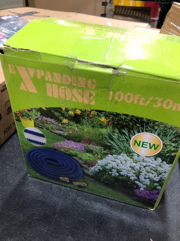 Photo 2 of 100 ft Expandable Garden Hose - Flexible Water Hose with 10 Spray Nozzle -Car Wash Hose with 3/4" Solid Brass Connector - Flexible Expanding Hoses with 10 Pattern Spray Nozzle