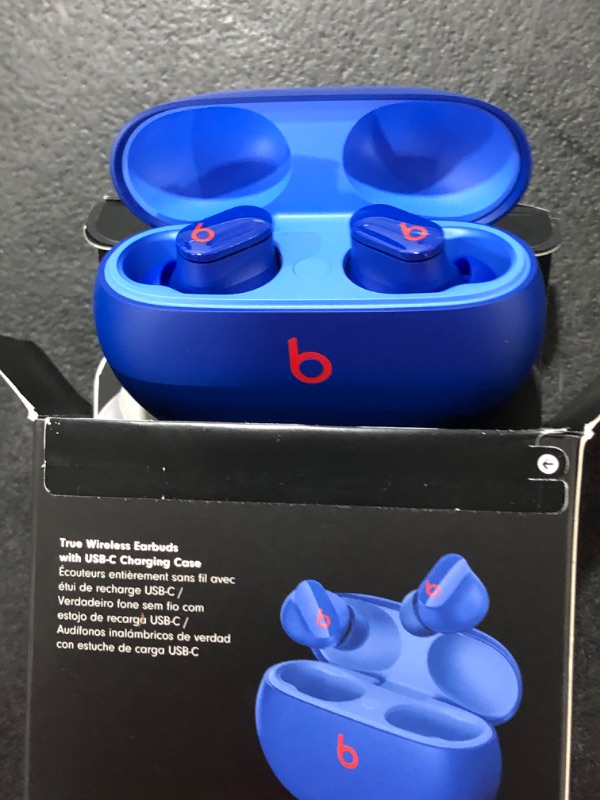 Photo 3 of Beats Studio Buds - True Wireless Noise Cancelling Earbuds - Compatible with Apple & Android, Built-in Microphone, IPX4 Rating, Sweat Resistant Earphones, Class 1 Bluetooth Headphones - Ocean Blue