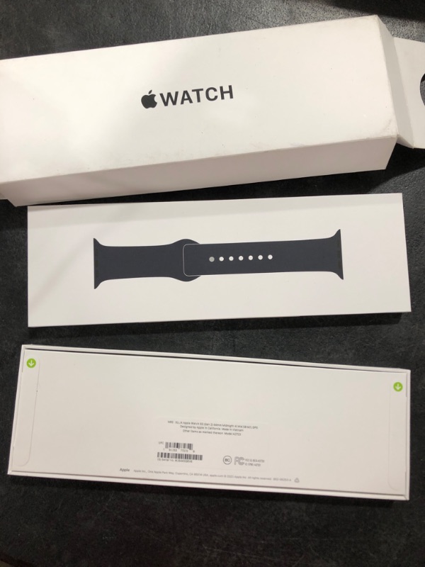 Photo 3 of Apple Watch SE (2nd Gen) [GPS 44mm] Smartwatch with Midnight Aluminum Case with Midnight Sport Band M/L. Fitness & Sleep Tracker, Crash Detection, Heart Rate Monitor Midnight Aluminum Case with Midnight Sport Band 44mm M/L - fits 160–210mm wrists Without 