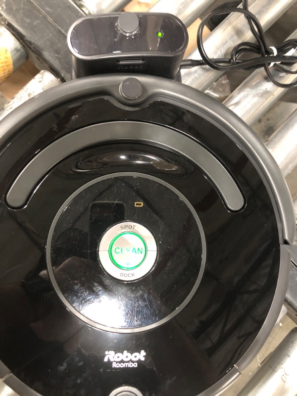 Photo 1 of iRobot Roomba 671 w/ Virtual Wall