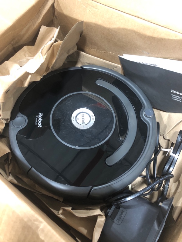 Photo 1 of iRobot Roomba 671 w/ Virtual Wall