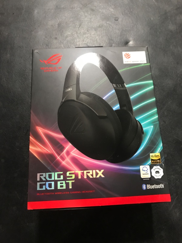 Photo 3 of ASUS ROG Strix Go BT Gaming Headset (AI noise-canceling microphone, Hi-Res Audio, Active Noise Cancellation, Bluetooth, 3.5mm, Compatible with Laptop, PS5, Nintendo Switch and Smart Devices)
