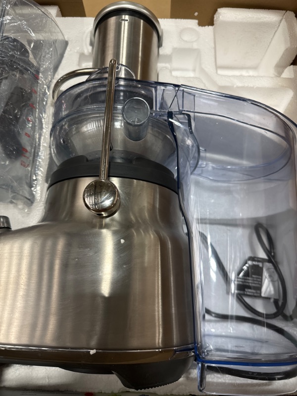 Photo 3 of Breville 3X Bluicer Pro Blender & Juicer, Brushed Stainless Steel, BJB815BSS