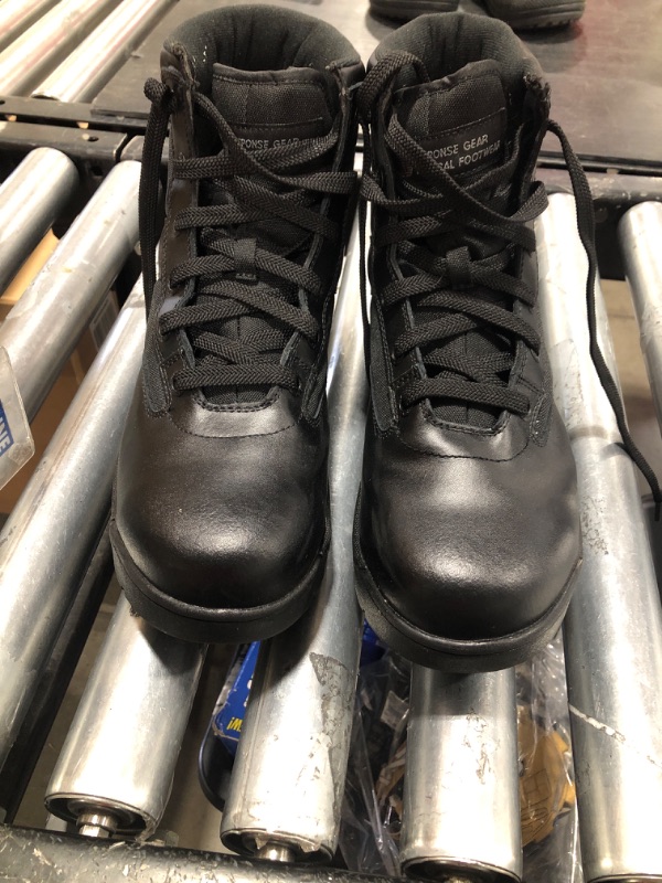 Photo 1 of MENS RESPONSE GEAR TACTICAL BOOTS
SIZE 10.5