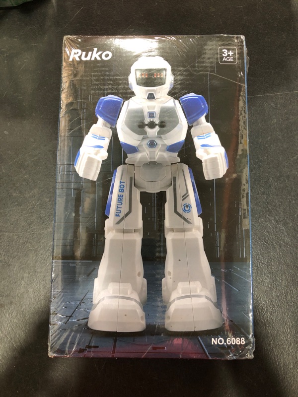 Photo 2 of Ruko 6088 Programmable Robot, Gesture Sensing Intelligent Remote Control Robot for Kids 3-6years, Christmas Birthday Gift