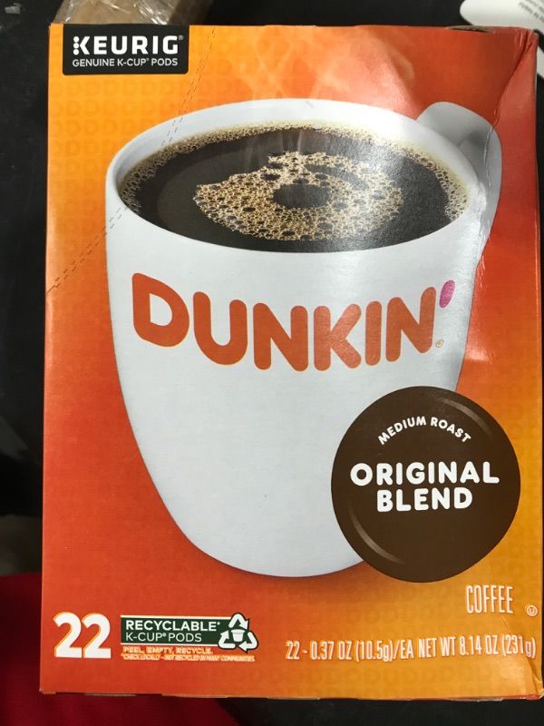 Photo 1 of Dunkin' Original Blend Medium Roast Coffee, 88 Keurig K-Cup Pods Original 22 Count (Pack of 1) BB 2025