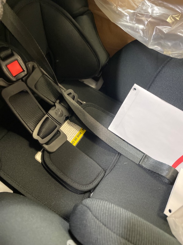 Photo 2 of Britax Boulevard ClickTight Convertible Car Seat