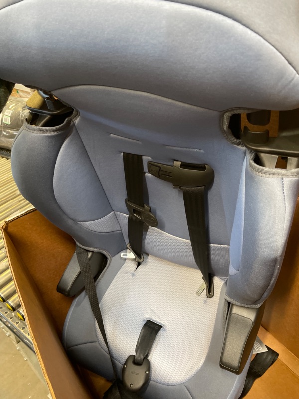 Photo 2 of Cosco Finale DX 2-in-1 Booster Car Seat, Extended Use: Forward-Facing, Belt-Positioning Booster in Organic Waves