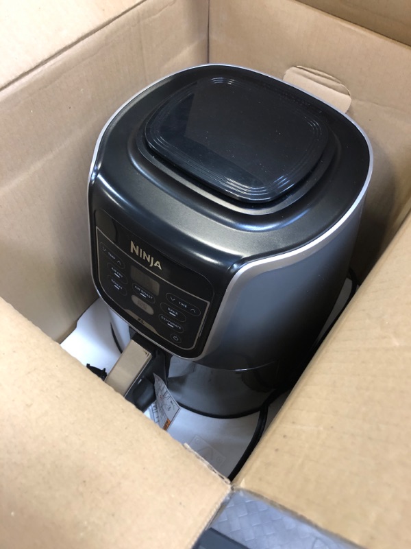 Photo 2 of Ninja AF161 Max XL Air Fryer that Cooks, Crisps, Roasts, Bakes, Reheats and Dehydrates, with 5.5 Quart Capacity, and a High Gloss Finish, Grey
