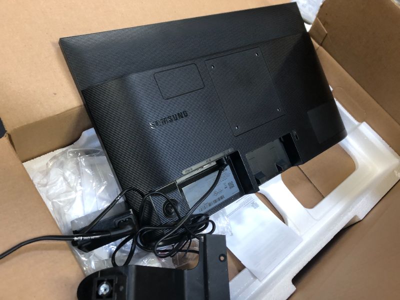 Photo 4 of SAMSUNG T350 Series 22-Inch FHD 1080p Computer Monitor, 75Hz, IPS Panel, HDMI, VGA (D-Sub), 3-Sided Border-Less, FreeSync (LF22T350FHNXZA)