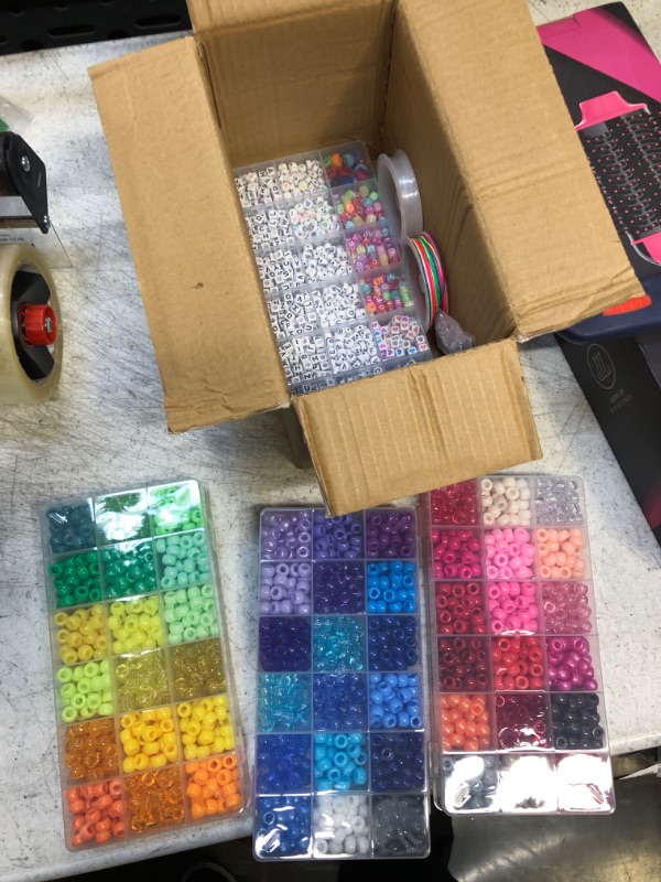 Photo 1 of bracelet making kit