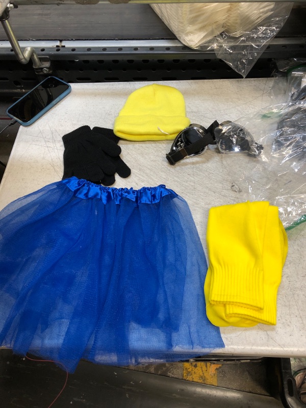 Photo 1 of girls minion costume