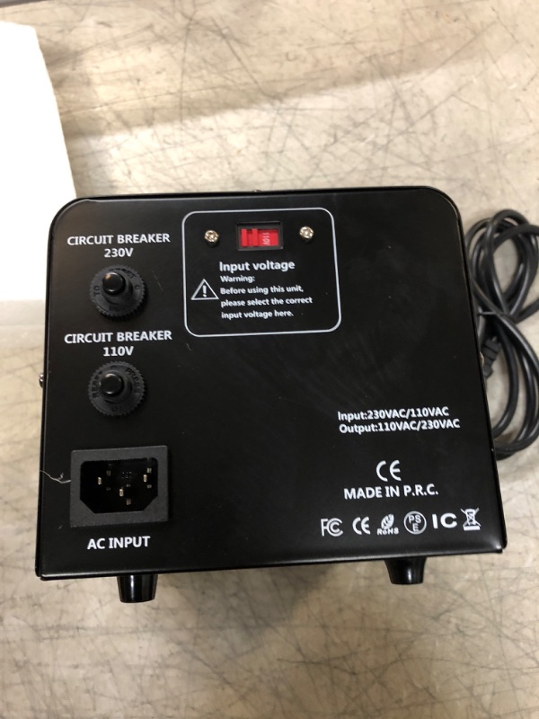 Photo 1 of LVYUAN Voltage Converter Transformer 1000 Watt Step Up/Down Convert from 110V-120V to 220V-240Vt and from 220V-240V to 110V-120V with 2 US outlets, 2 Universal outlets, Resettable Circuit Breaker 1000VA