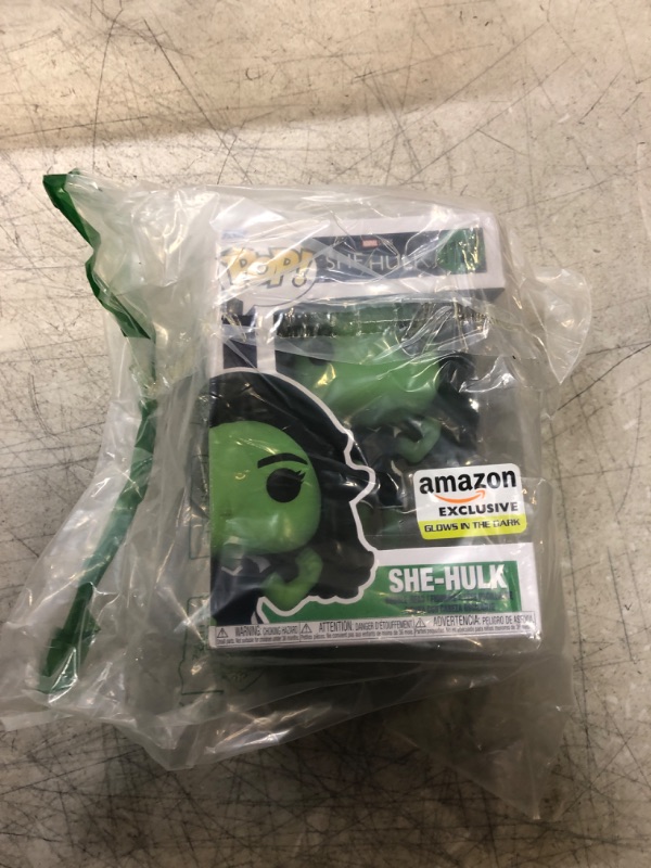 Photo 2 of Funko Pop! Marvel: She-Hulk - She-Hulk Glow in The Dark, Amazon Exclusive