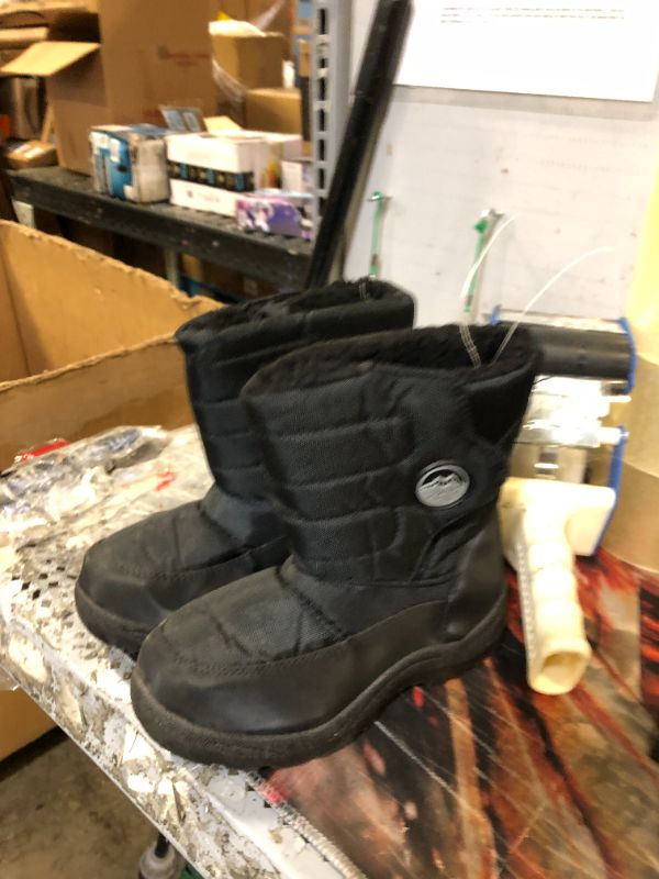 Photo 1 of BOYS WATERPROOF SNOW BOOTS - 2