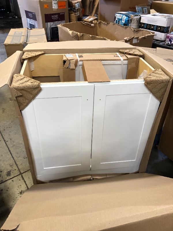 Photo 3 of 30 in. W x 19 in. D x 33 in. H Single Sink Freestanding Bath Vanity in White with White Cultured Marble Top
