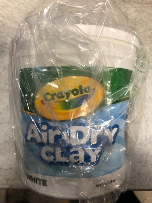 Photo 1 of Crayola Air Dry Clay for Kids, Natural White Modeling Clay, 5 Lb Bucket [Amazon Exclusive]