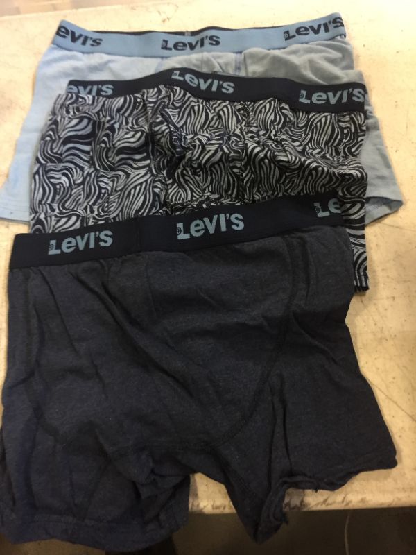 Photo 1 of MEN'S LEVI'S BOXERS SIZE M