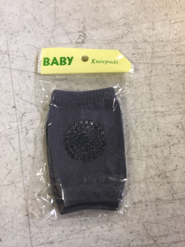 Photo 2 of Baby Crawling Pads Anti-Slip Knee Protect Baby’s Knee for Crawling