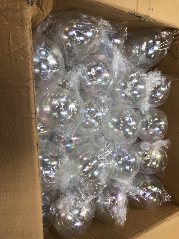 Photo 2 of 80 Pcs Funtery 4'' Christmas Clear Iridescent Ornaments Balls 4 inch Plastic Iridescent Ball Christmas Clear Plastic Fillable Baubles Ball for Christmas Party Birthday Wedding Decorations