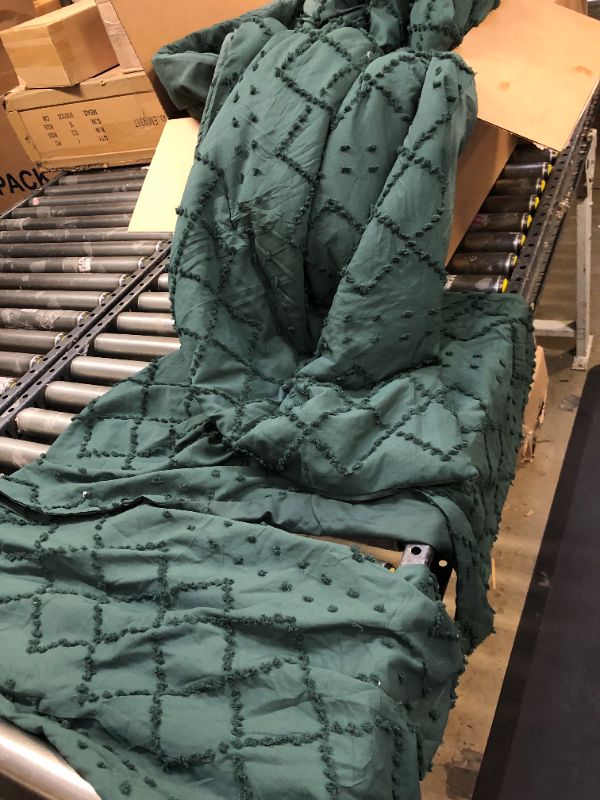 Photo 1 of 3 PC DARK GREEN KING BLANKET SET 