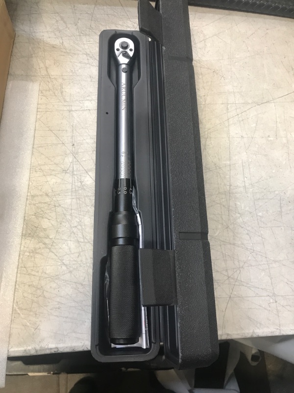 Photo 1 of ARUCMIN 3/8-Inch Drive Click Torque Wrench (10-100 Ft.-lb./15-135 Nm)

