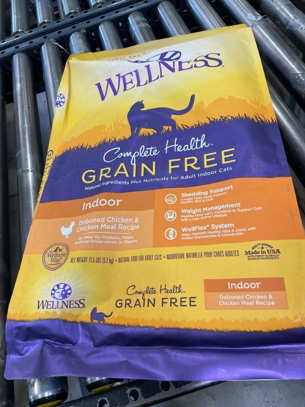 Photo 2 of Wellness Natural Pet Food Complete Health Grain-Free Indoor Deboned Chicken Recipe Dry Cat Food, 11.5 Pound Bag Chicken - Indoor 11.5 Pound (Pack of 1)