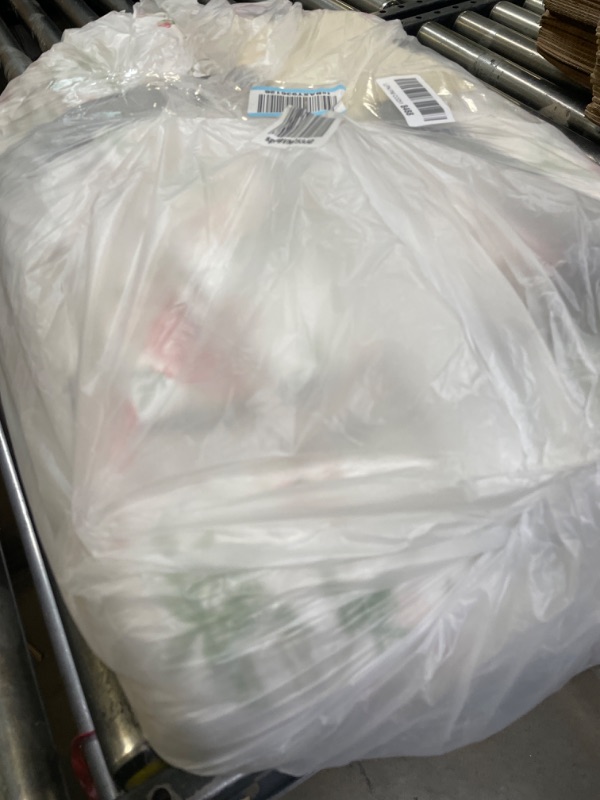 Photo 1 of Laura Ashley Home - King Quilt Set, Reversible Cotton Bedding with Matching Shams, Lightweight Home Decor for All Seasons (Breezy Floral Pink/Green, King)