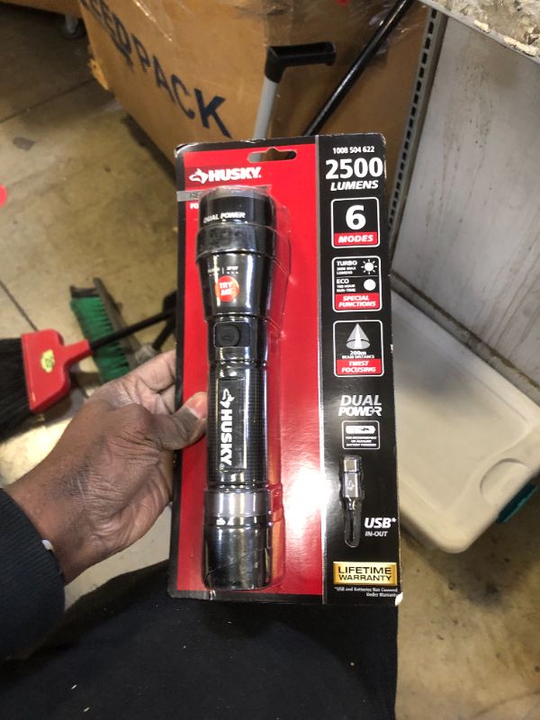 Photo 2 of 2500 Lumens Dual Power LED Rechargeable Focusing Flashlight with Rechargeable Battery and USB-C Cable Included
