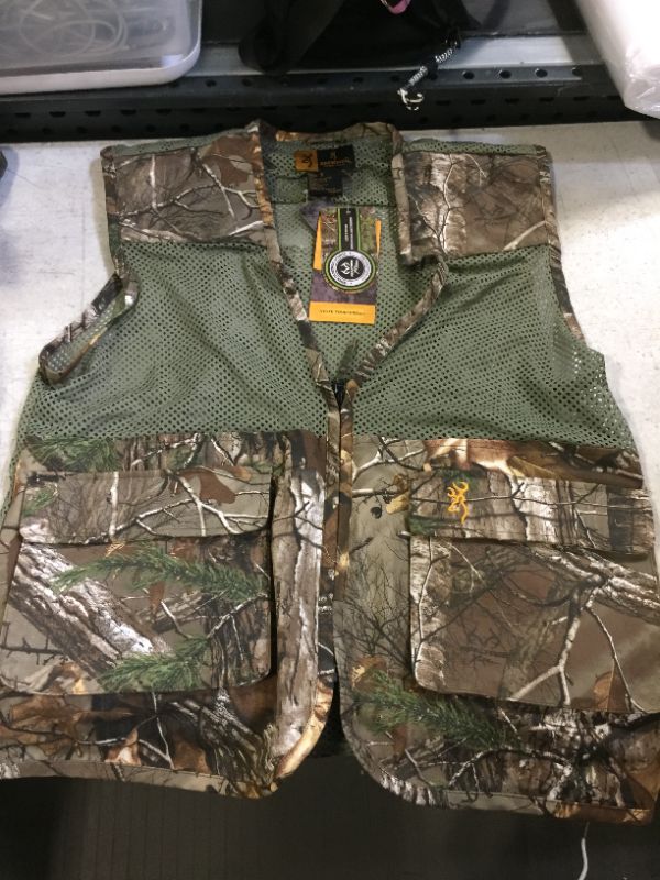 Photo 2 of Browning 305103240 Men's Upland Dove Hunting Vest Realtree Xtra Camo- SIZE M 