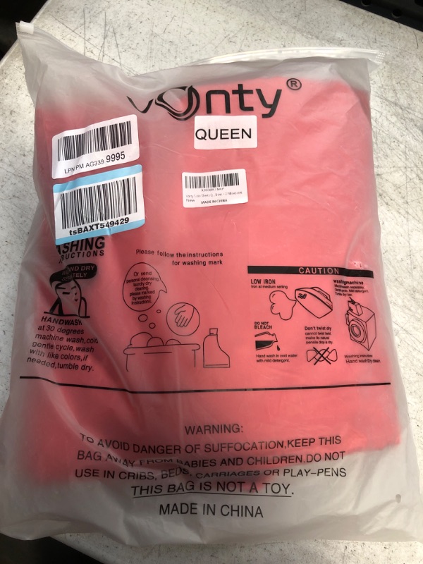 Photo 3 of Vonty Satin Sheets Queen Silky Soft Satin Bed Sheets Red Satin Sheet Set, 1 Deep Pocket Fitted Sheet + 1 Flat Sheet + 2 Pillowcases Queen Red