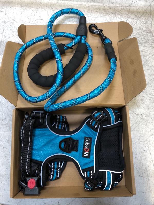 Photo 1 of  Dog Harness and Leash Combo, Escape Proof No Pull Vest Harness, with 5 Feet Leash, Reflective Adjustable Soft Padded Pet Harness with Handle for Small to Large Dogs(Blue,L)
