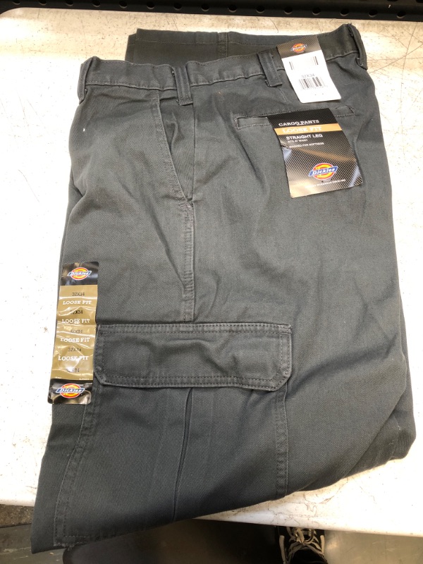 Photo 2 of Dickies Mens Loose-fit Cargo Work Pant 32W x 34L Charcoal