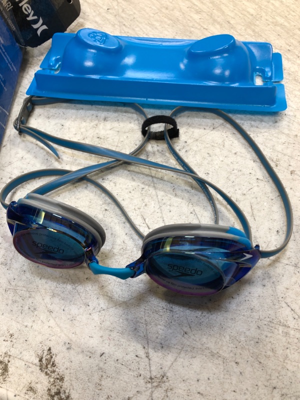Photo 1 of youth swim goggles 