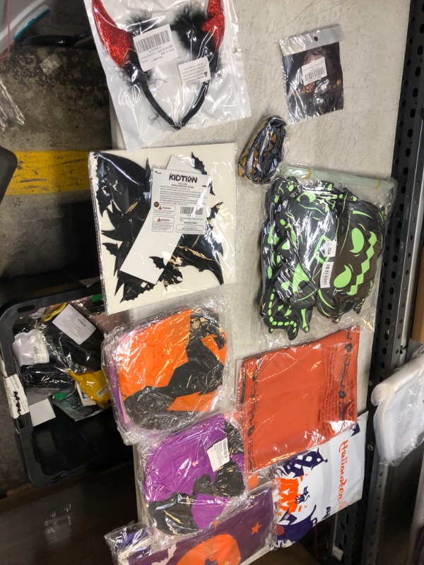 Photo 1 of 10 piece halloween bag lot 